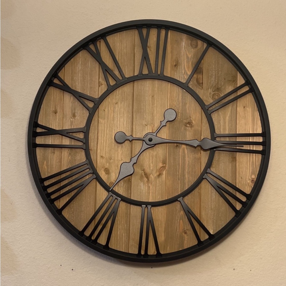 Farmhouse Clock 24inch